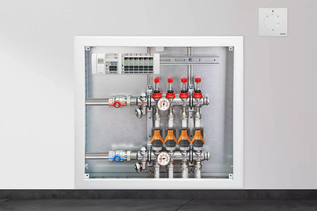 Coffret pour collecteur de circuit de chauffage du syst&egrave;me Schl&uuml;ter&reg;-BEKOTEC-THERM encastr&eacute; dans le mur avec les composants correspondants pour un &eacute;quilibrage hydraulique