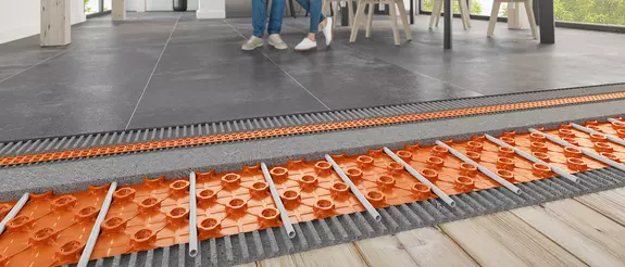 Sistema constructivo de capa fina de BEKOTEC-THERM.