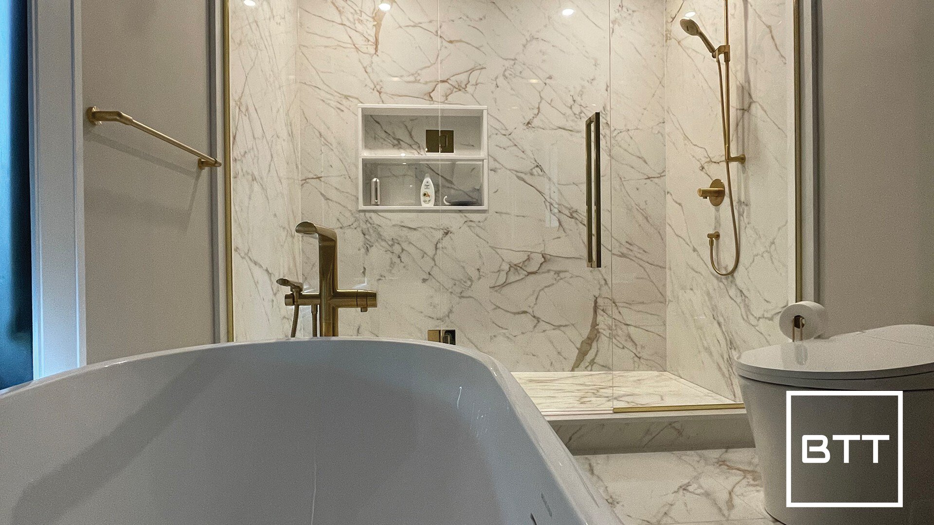 mktg_blog_bathroom_01.jpg