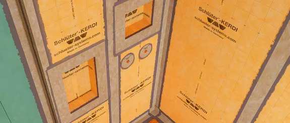 Rohbau einer abgedichteten Dusche mit Schl&uuml;ter-KERDI, KERDI-BOARD-Nischen und KERDI-Dichtband