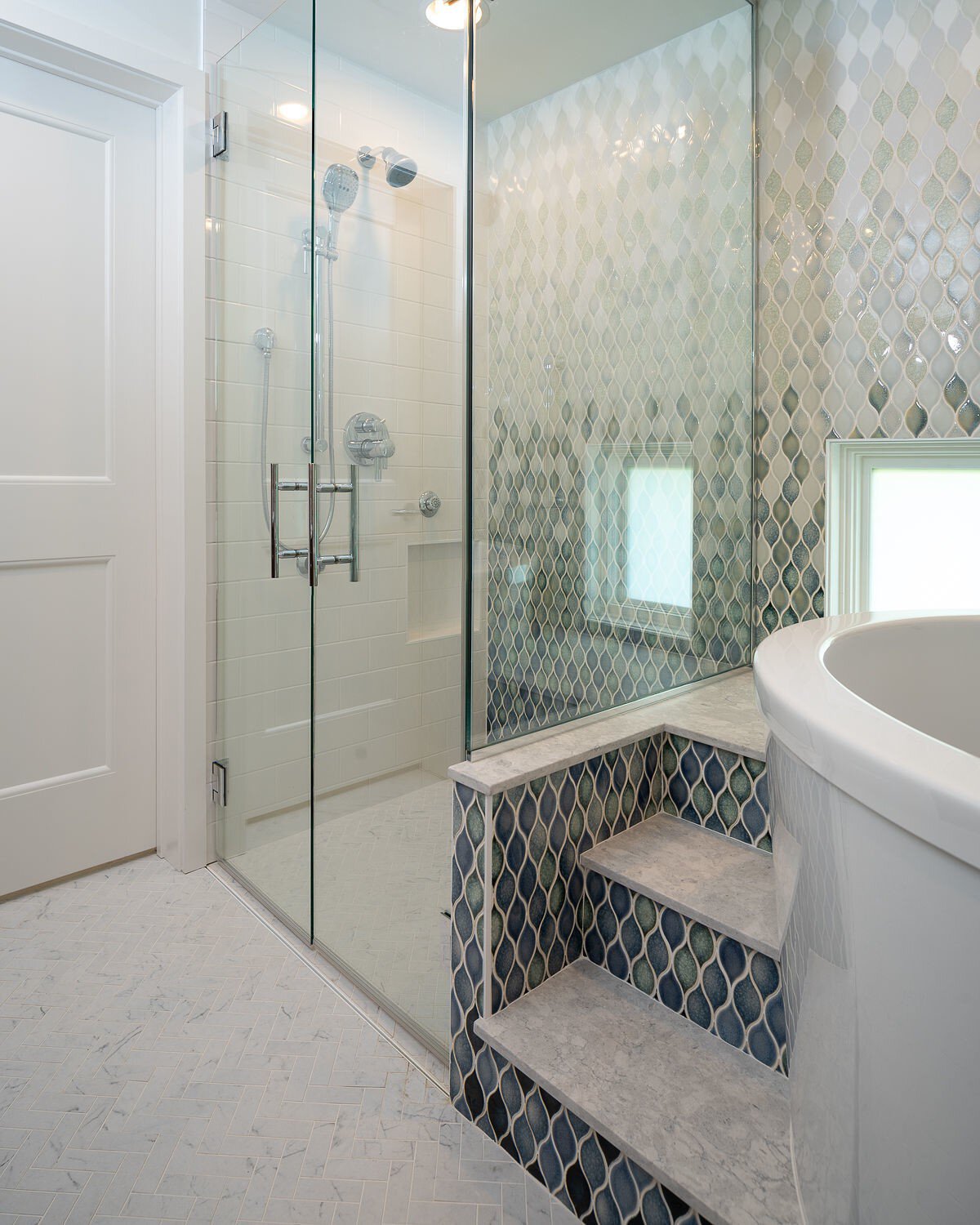 JonesDesignBuild-CurblessShower-002.JPG