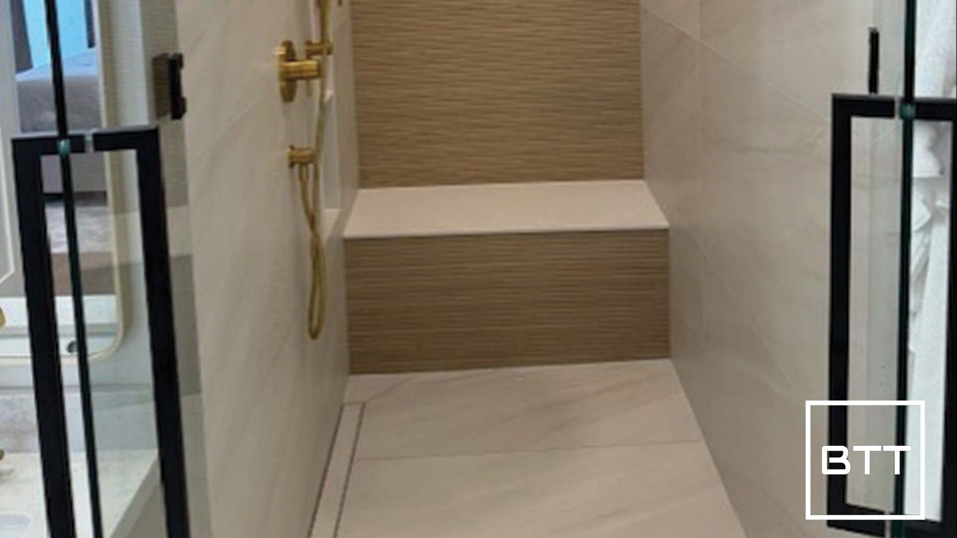 mktg_blog_bathroom_02.jpg