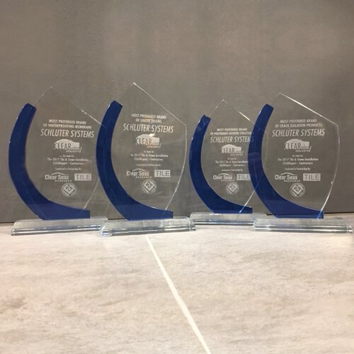 CLEAReport_Awards_2017.tif