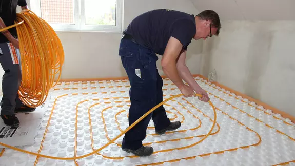 BEKOTEC-THERM instalada como calefacci&oacute;n por suelo radiante en obra nueva.
