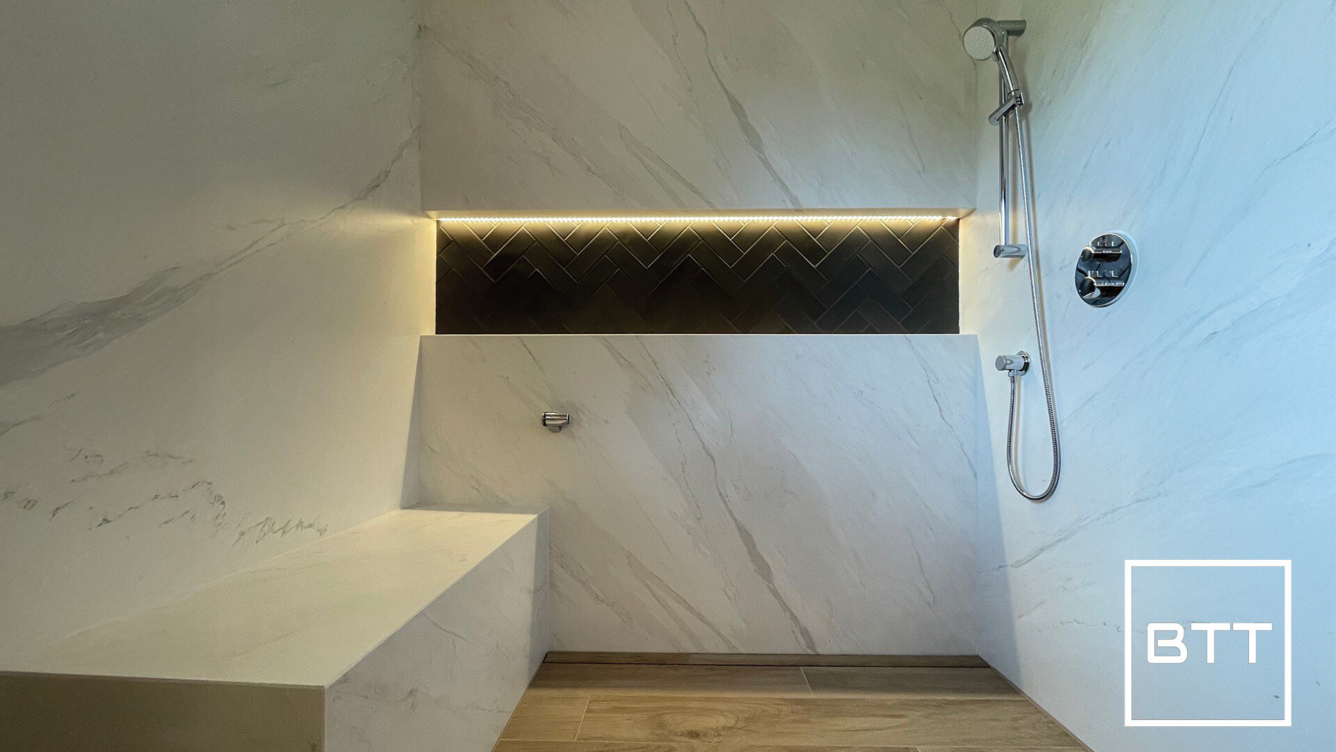 mktg_blog_bathroom_03.jpg