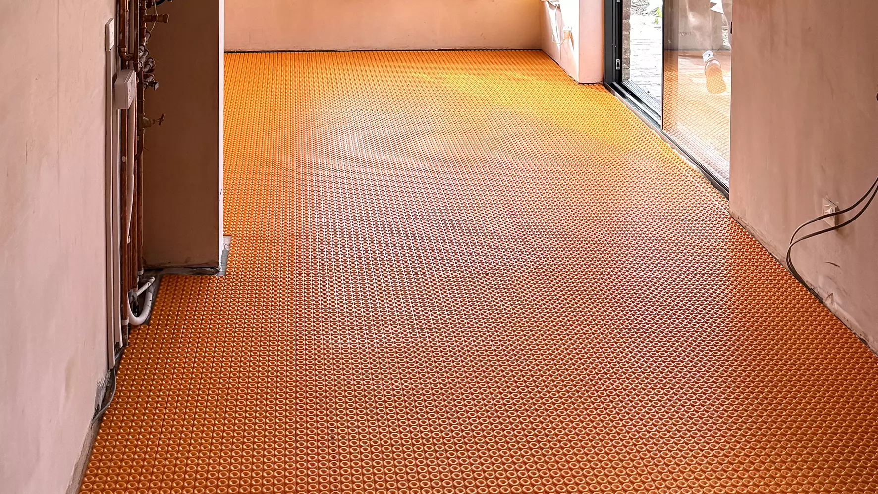 DITRA-HEAT-DUO-PS laid pre cable installation