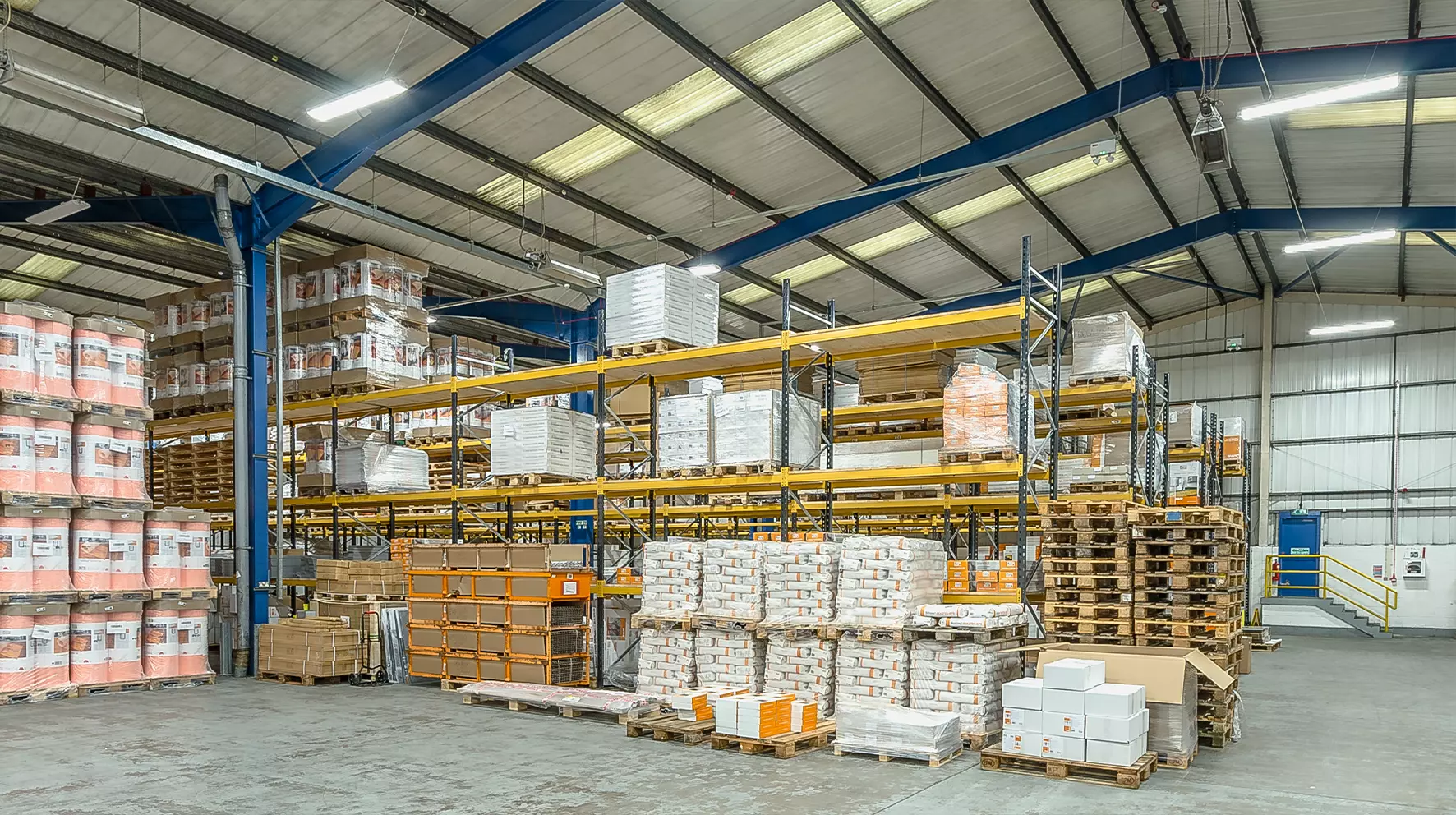 A warehouse stocked with Schl&uuml;ter products