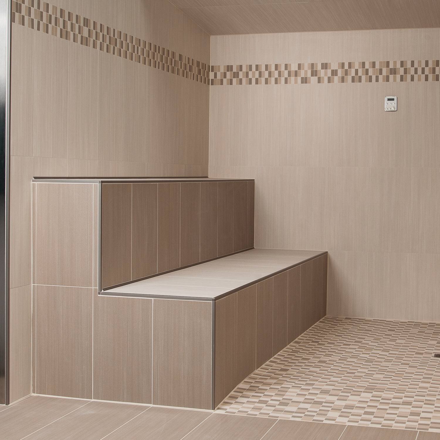bench_barrierfree_steamshower.tif
